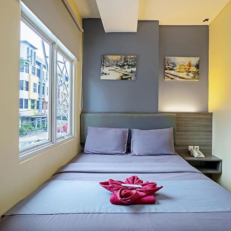City Biz Residence Jakarta Zimmer foto