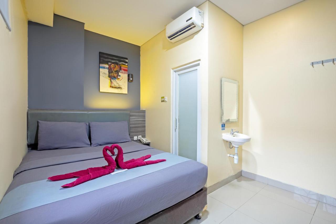 City Biz Residence Jakarta Exterior foto